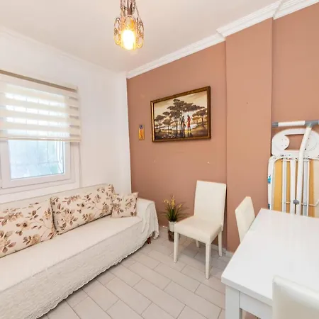 Colorful House With Fantastic Sea View Near Beach In Bodrum