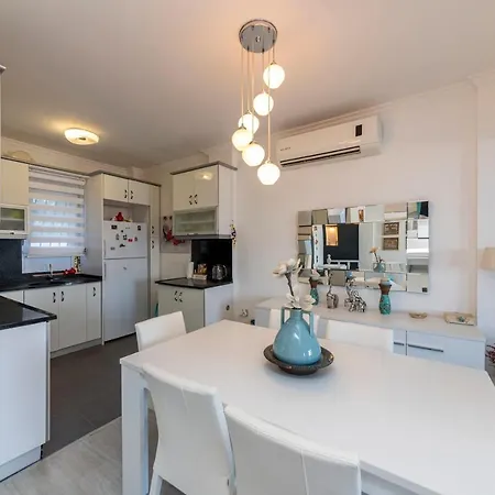 Villa Colorful House With Fantastic Sea View Near Beach In Bodrum *